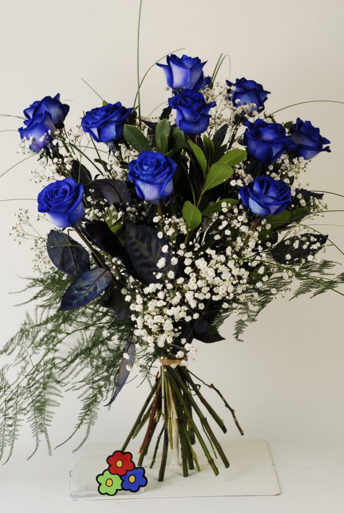 Ramo de 6 Rosas Azules